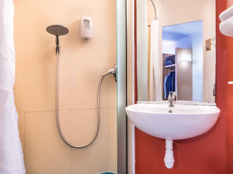 B&B Hotel Frejus Рокбрюн-сюр-Аржан Екстериор снимка